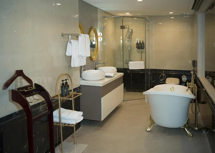 Merperle Dalat Hotel